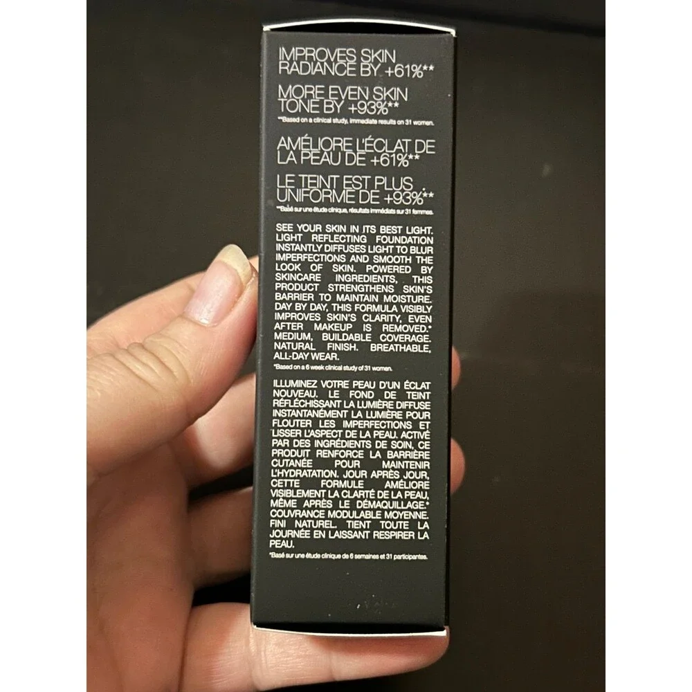 NARS Light Reflecting Foundation in Light 2 Mont Blanc 40 ml/1.35 fl oz